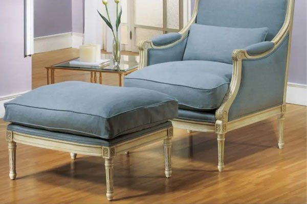 Footstool for a hotel room