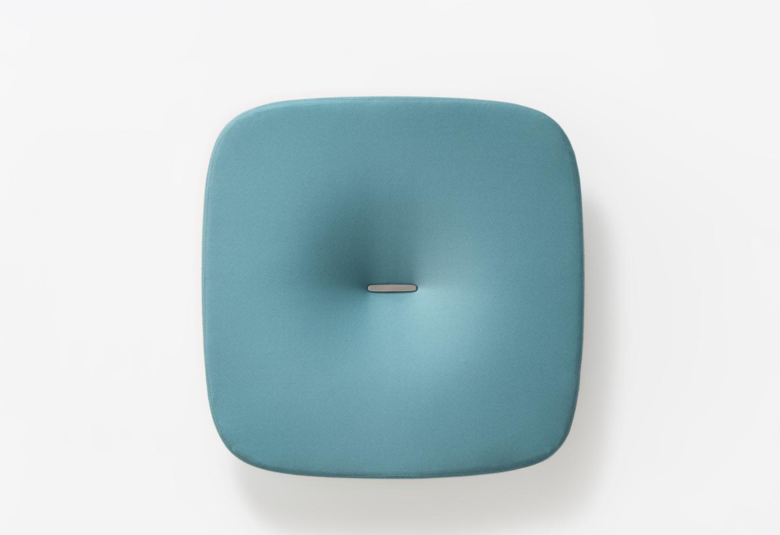 Snooze is a sound-absorbing panel. Its shape is inspired by traditional sound diffusers.